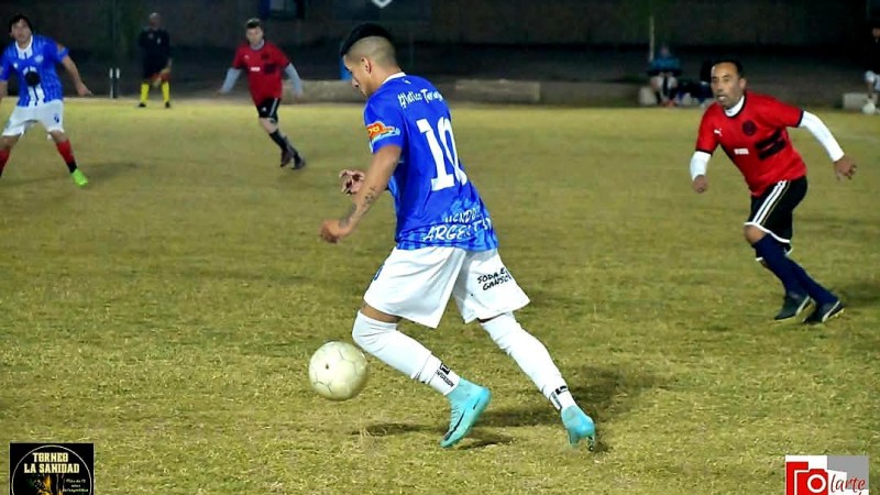 Gabriel Carmona, el rompe redes del Torneo de la Sanidad